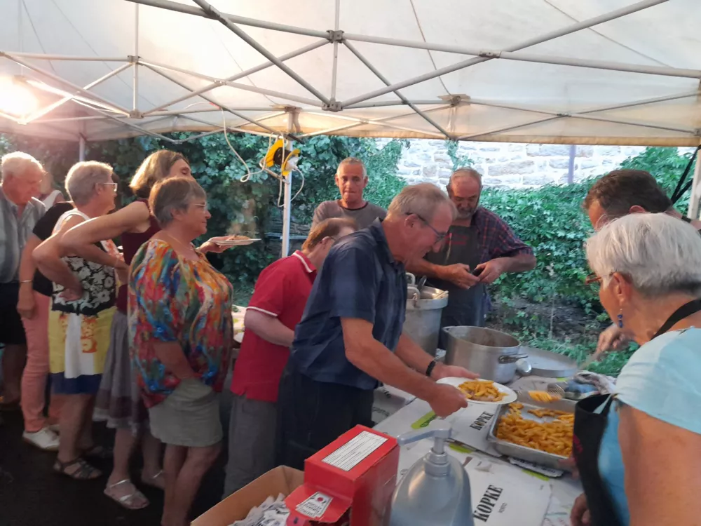 Samedi 15 juillet - Traditionnel repas de la Grappe