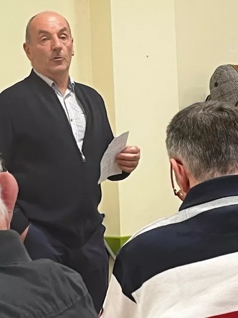 Repas traditionnel des anciens