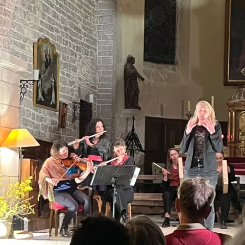 Concert OKA  chant du monde - Samedi 8 mars 20h30 église de Montigny les Arsures